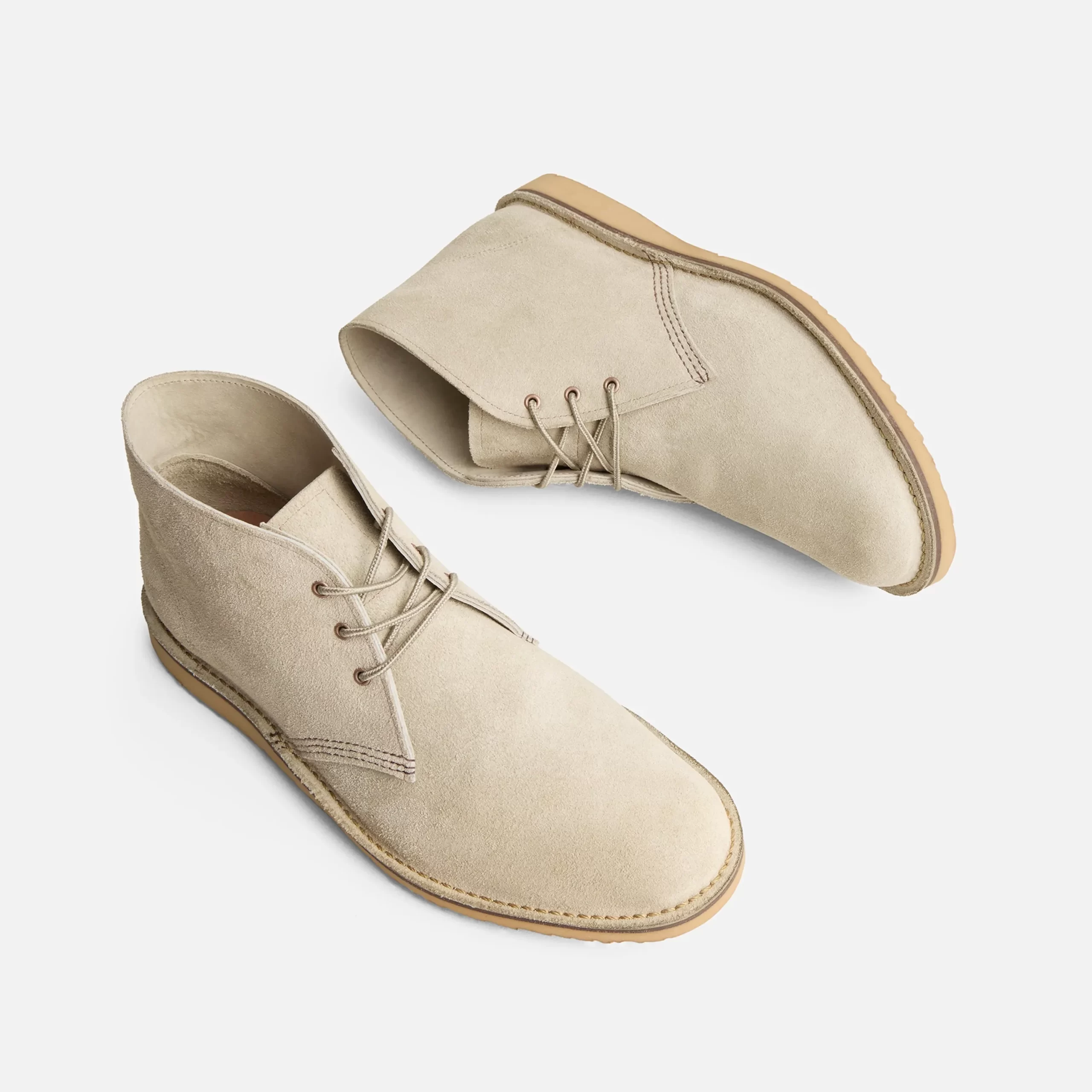 Weekender Chukka  Men's Chukka in White Sand Mohave Leather - Image 7