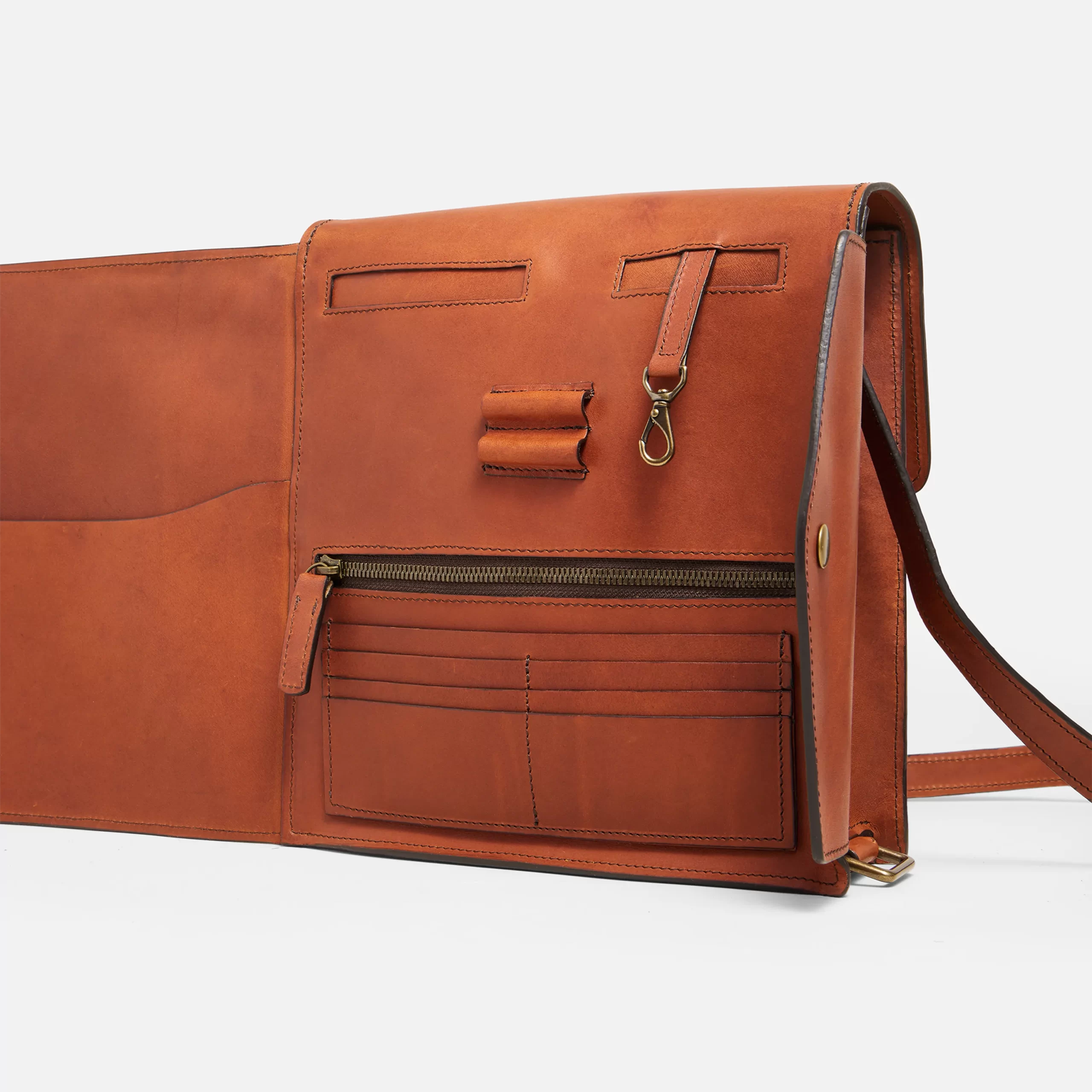 Explorer Bag Explorer Bag in Oro Legacy - Image 3