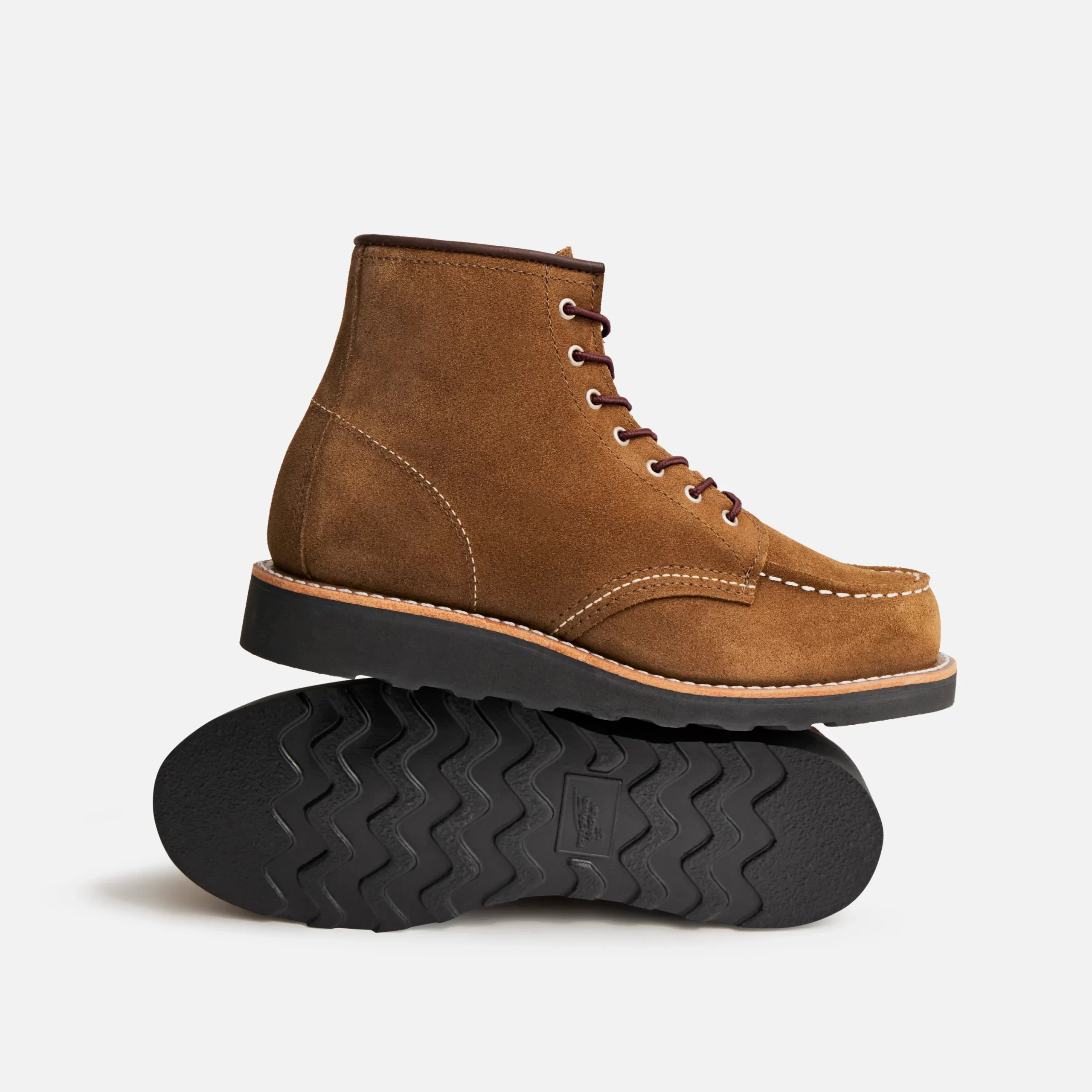 Classic Moc® Women's Short Boot in Clove Acampo Leather - Image 7